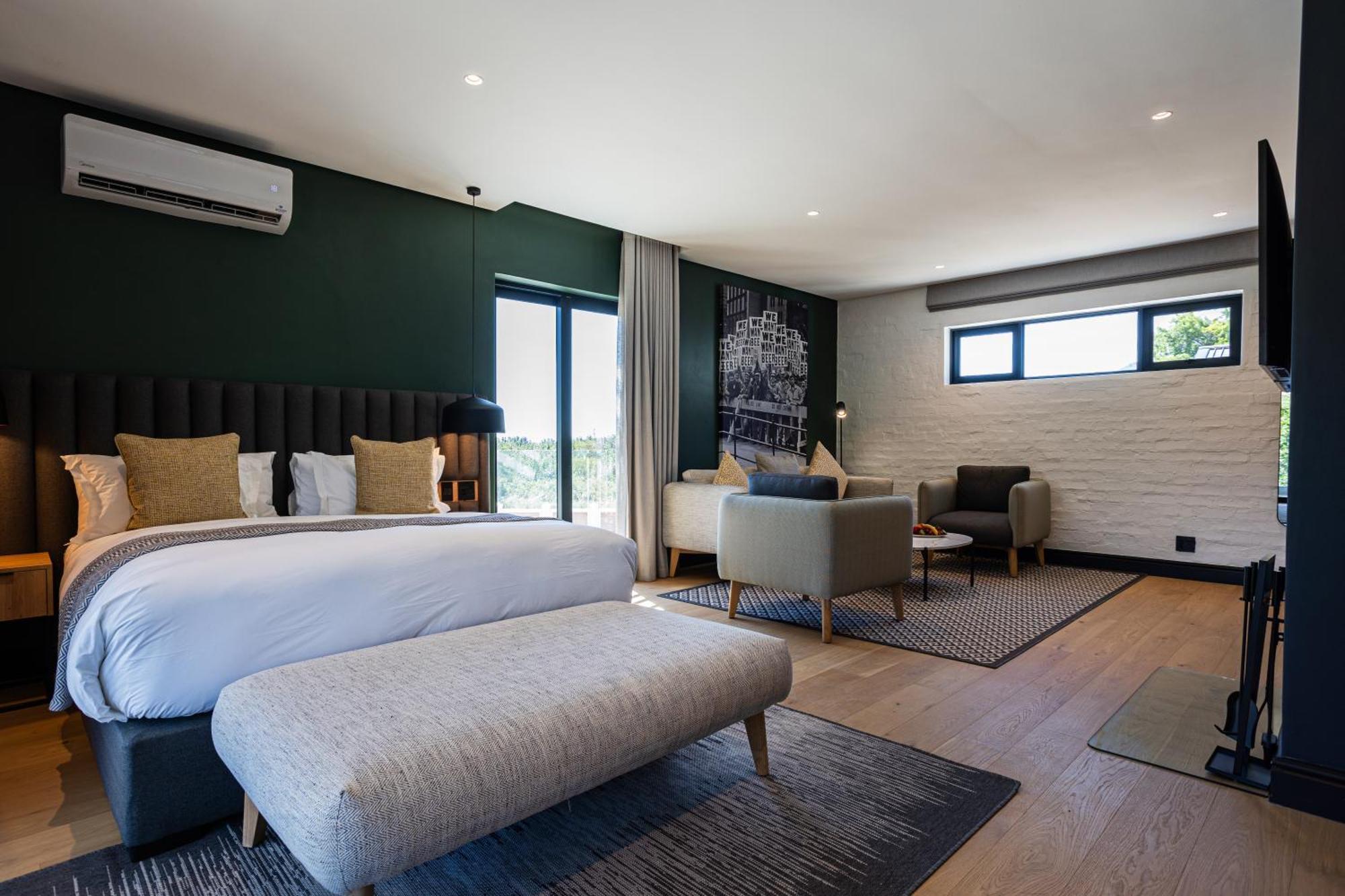 Franschhoek Hotel Экстерьер фото