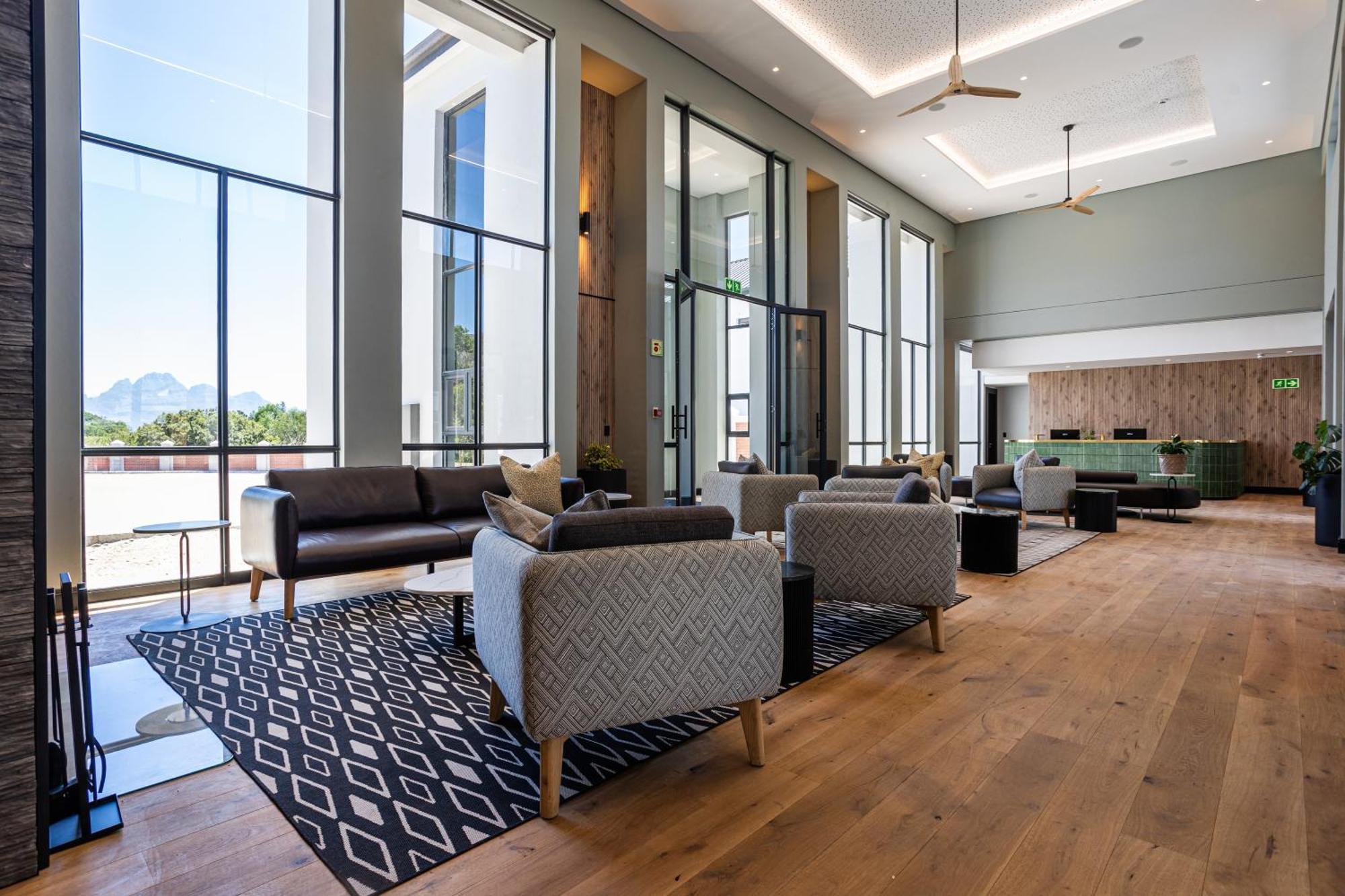 Franschhoek Hotel Экстерьер фото