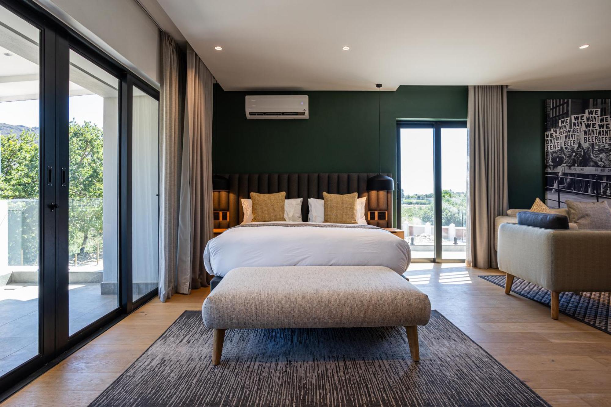 Franschhoek Hotel Экстерьер фото