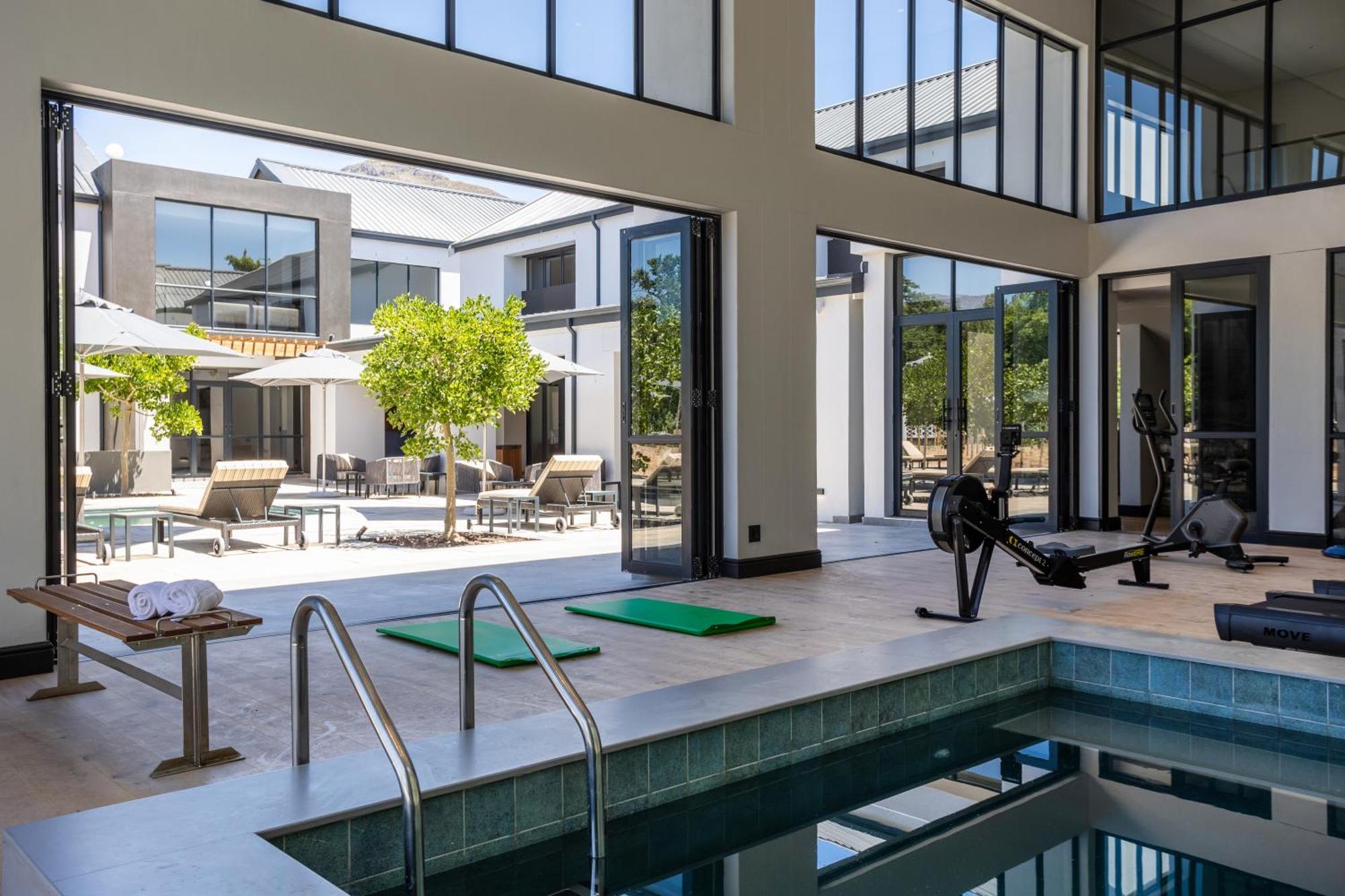 Franschhoek Hotel Экстерьер фото