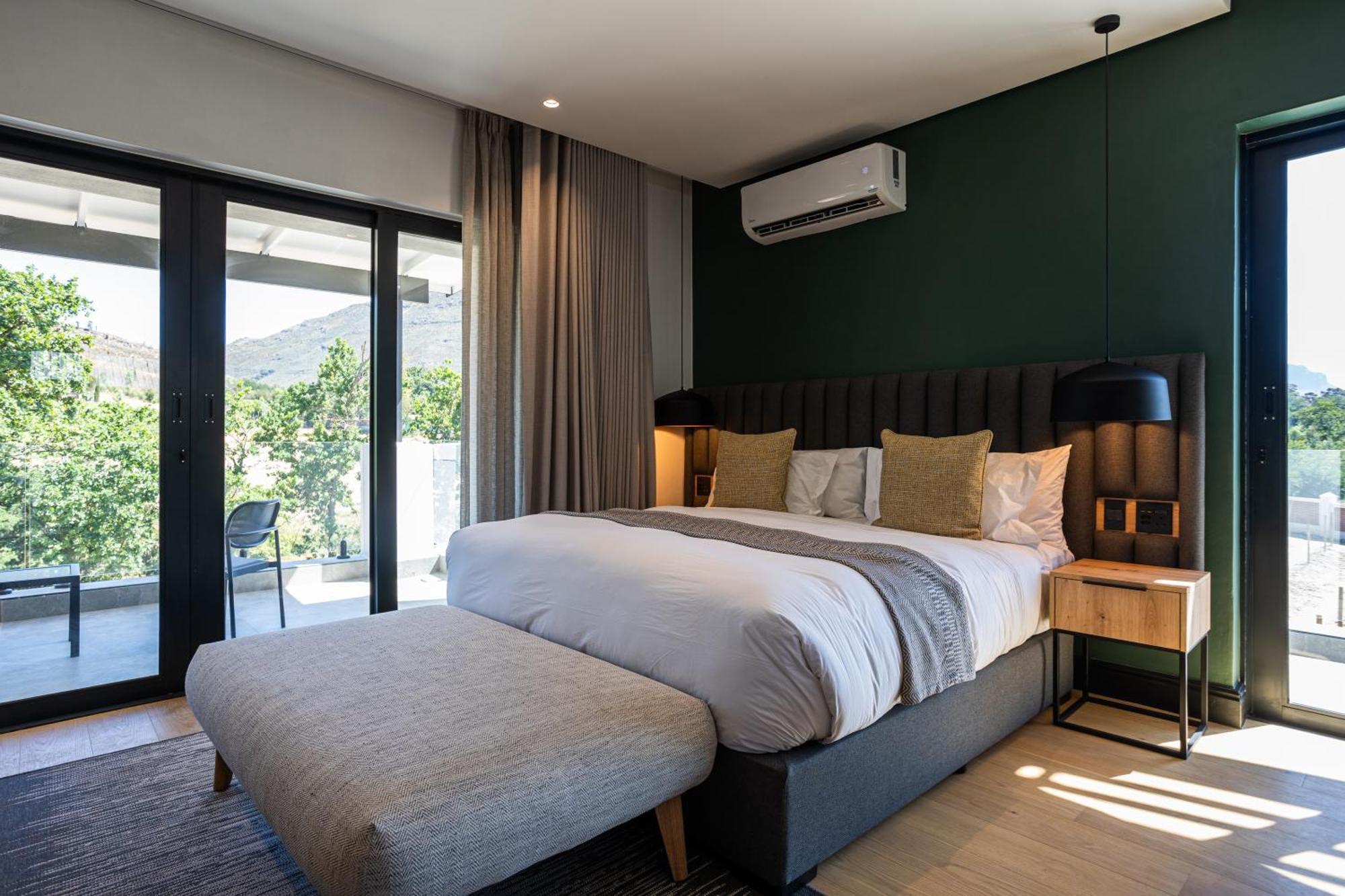 Franschhoek Hotel Экстерьер фото