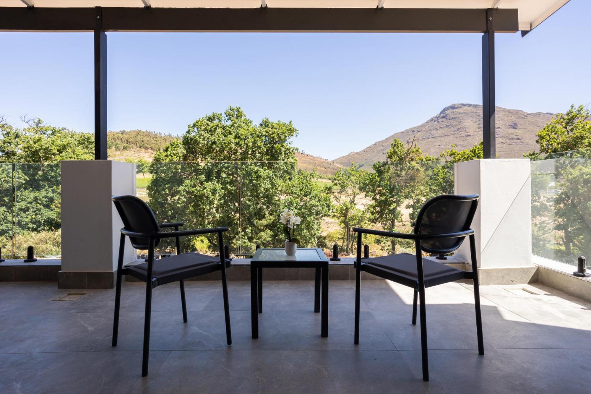 Franschhoek Hotel Экстерьер фото