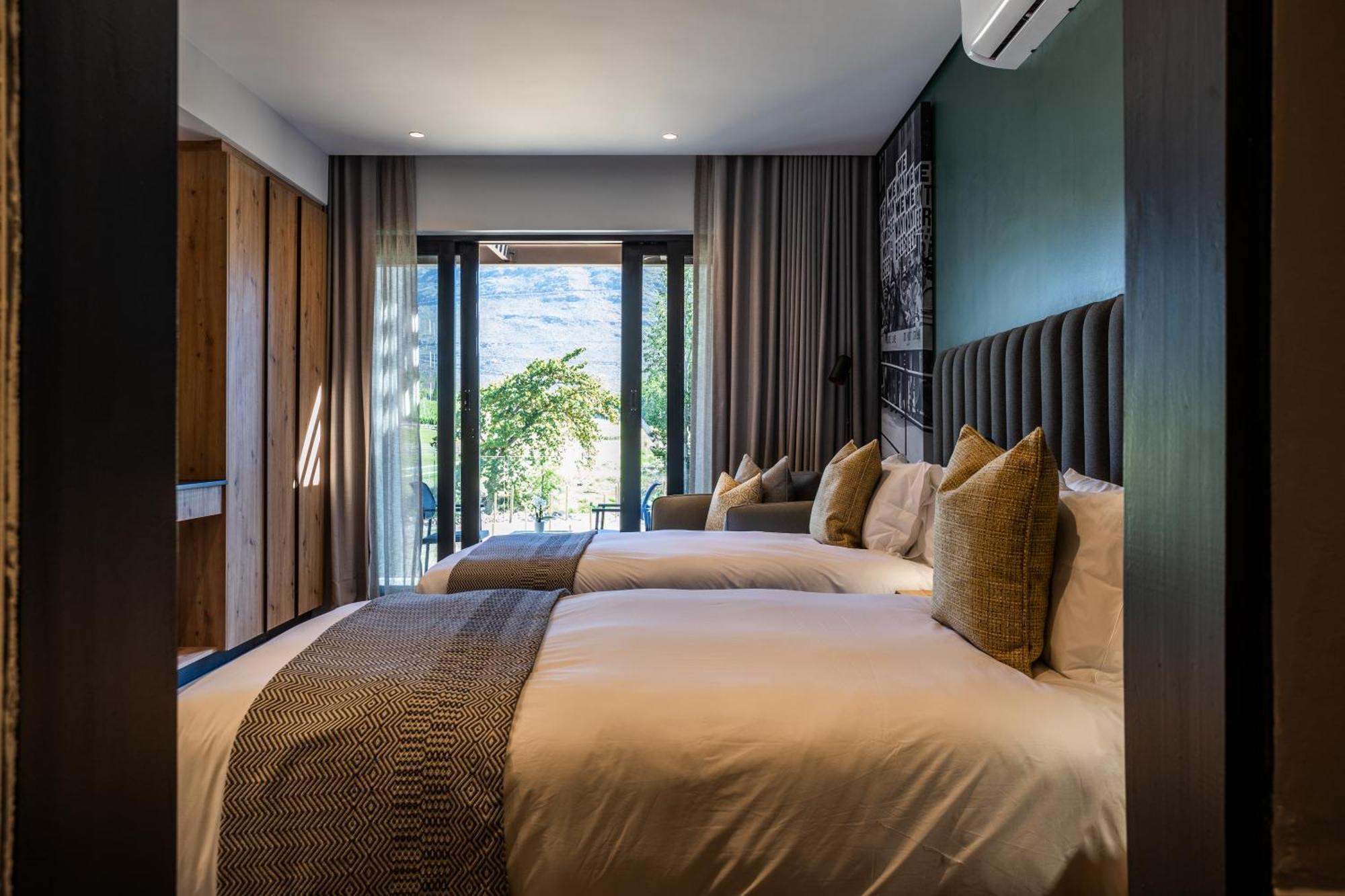 Franschhoek Hotel Экстерьер фото