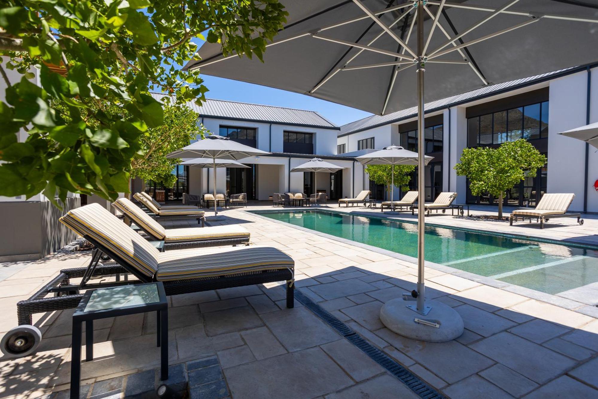 Franschhoek Hotel Экстерьер фото