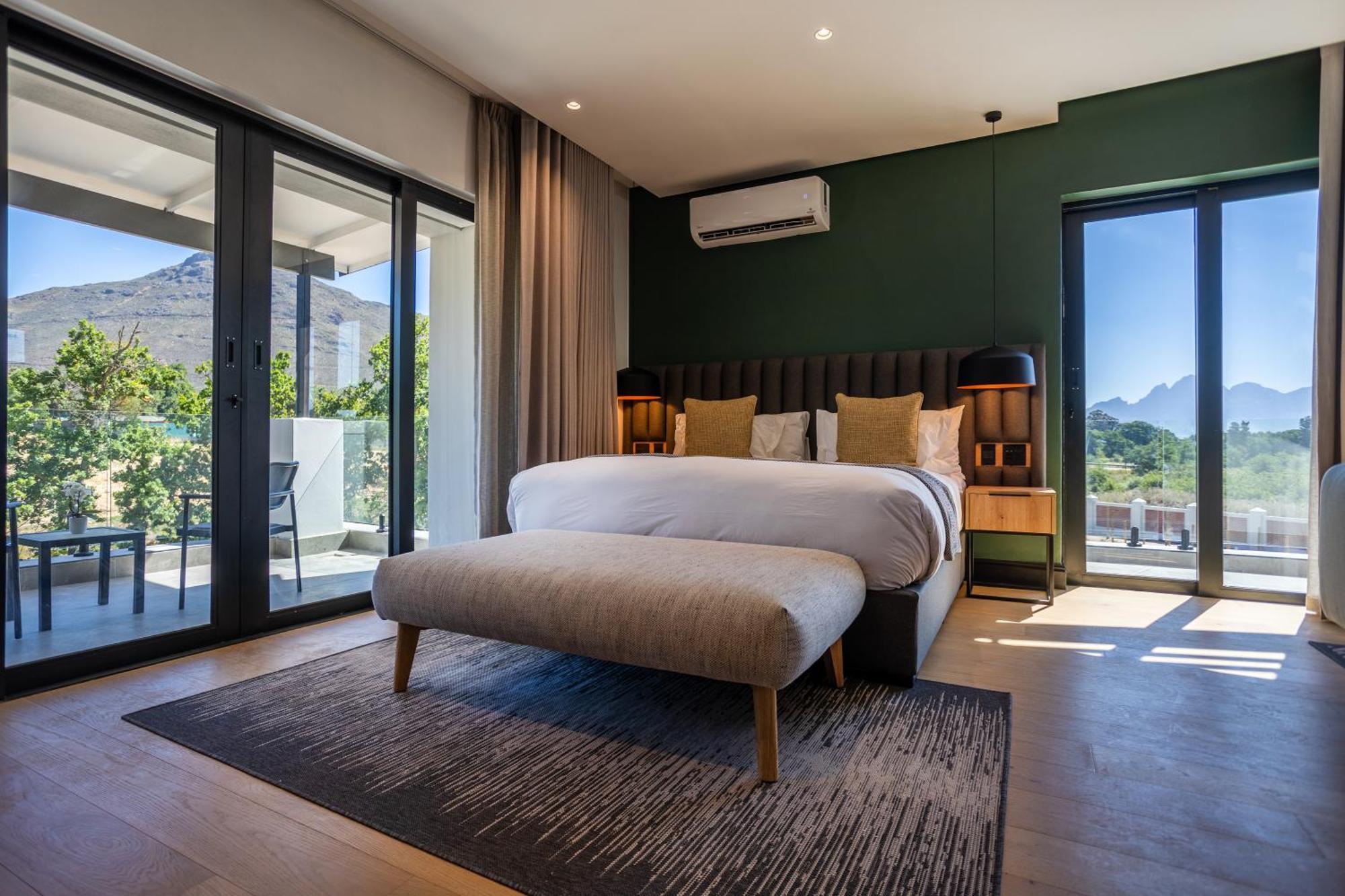 Franschhoek Hotel Экстерьер фото